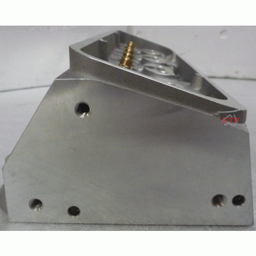 ETP's Chev 350 Aluminium Cylinder Head (Angled Plug)